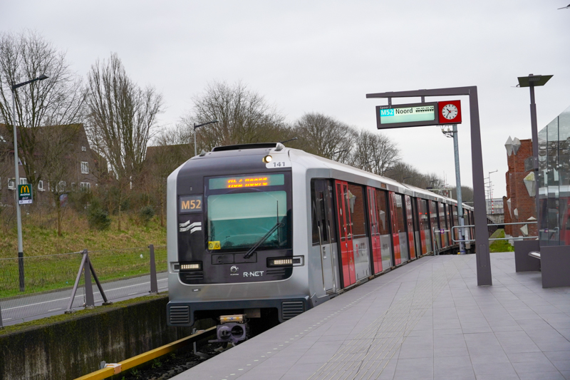 Metro 52 Amsterdam